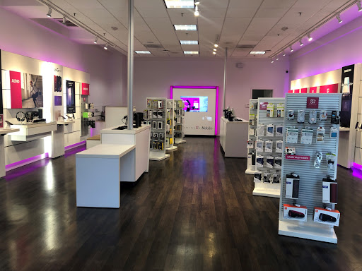 Cell Phone Store «T-Mobile», reviews and photos, 6034 Sunrise Blvd, Citrus Heights, CA 95610, USA