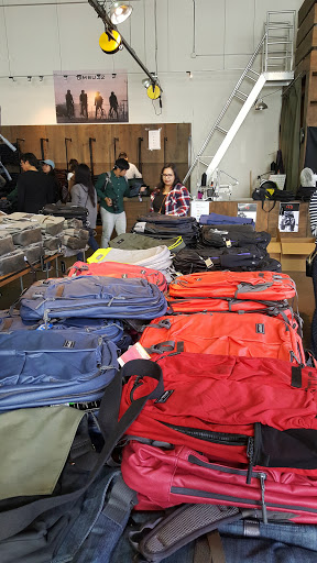 Tiendas de mochilas escolares en San Francisco