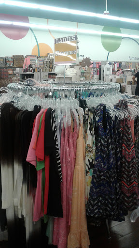 Shopping Mall «The Crossings at Northwest», reviews and photos, 500 NW Plaza, St Ann, MO 63074, USA