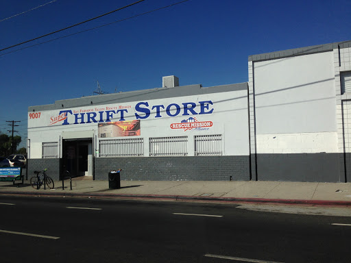 Thrift Store «Super Thrift Store Rescue Mission», reviews and photos, 13422 Saticoy St, North Hollywood, CA 91605, USA