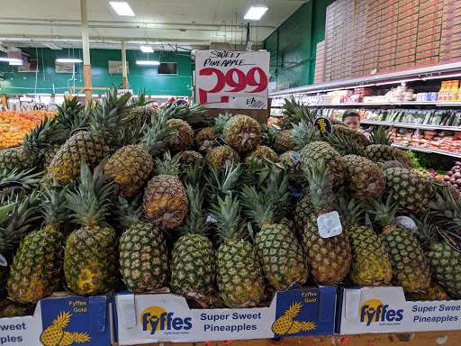 Produce Market «Garden Farm Market», reviews and photos, 80 Fulton St, Edison, NJ 08817, USA