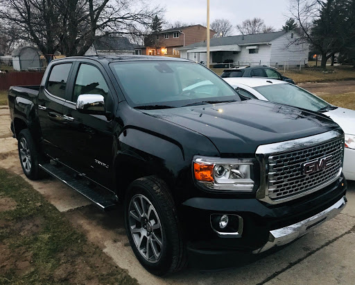 Car Dealer «Al Serra Buick GMC», reviews and photos, 6201 Saginaw Rd, Grand Blanc, MI 48439, USA