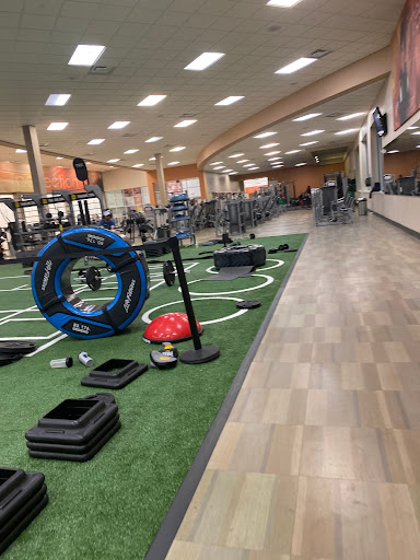 Gym «LA Fitness», reviews and photos, 761 Main Ave, Norwalk, CT 06851, USA