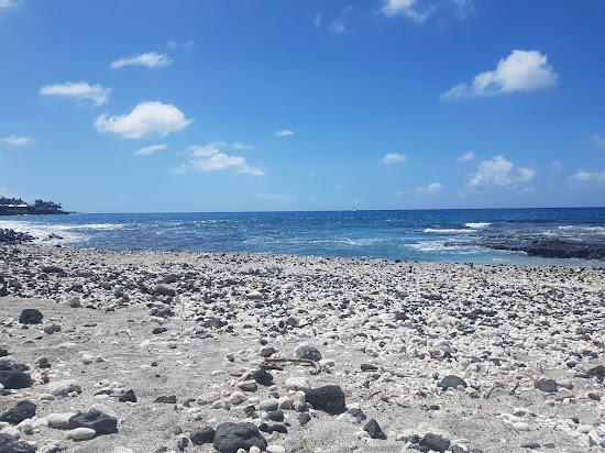 Pahoehoe Beach