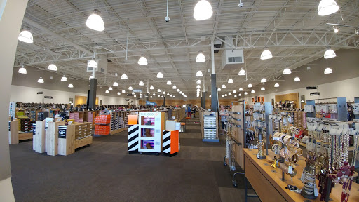 Shoe Store «DSW Designer Shoe Warehouse», reviews and photos, 201 University Oaks Blvd #200, Round Rock, TX 78665, USA