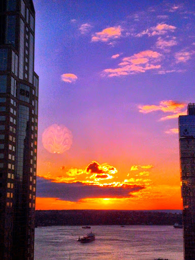 Shopping Mall «Rainier Square», reviews and photos, 1301 5th Ave, Seattle, WA 98101, USA