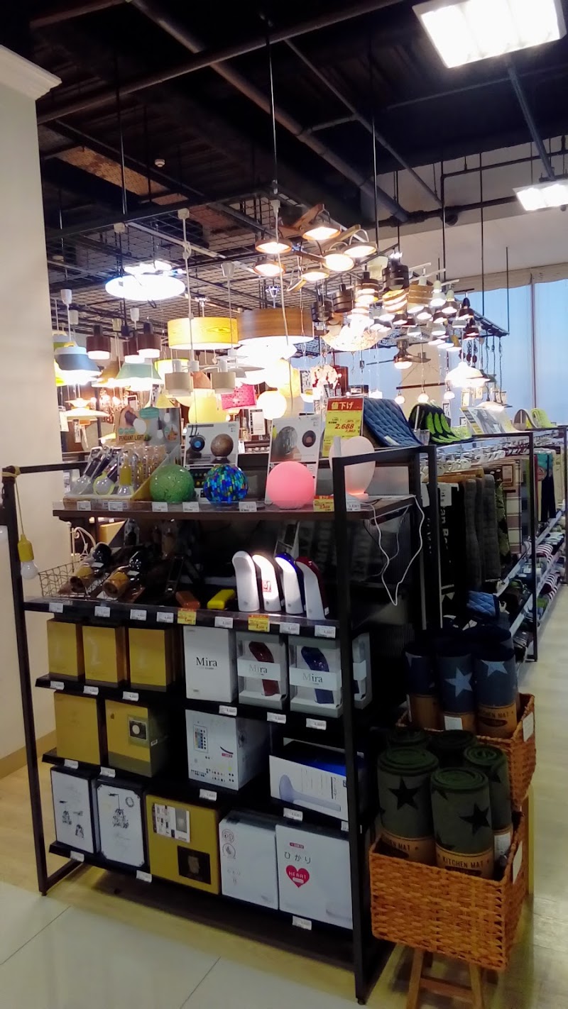 マナベインテリアハーツ 草津店 滋賀県草津市駒井沢町 家具店 家具 グルコミ