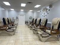 Salem Color Nails - Photo 2 - Car repair in Salem, NH, Nashua