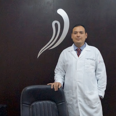 Dr. Jorge Eduardo Martinez Cachon, Angiólogo