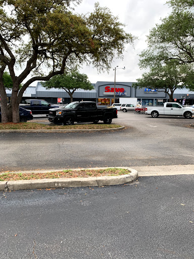 Grocery Store «Save-A-Lot», reviews and photos, 7351 Spring Hill Dr #1, Spring Hill, FL 34606, USA