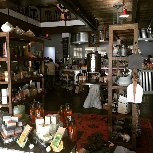 Market «Birdies Market & Catering | Grassroots Coffee», reviews and photos, 206 N Patterson St, Valdosta, GA 31601, USA