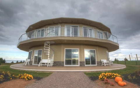 Canada's Rotating House - Around the Sea image