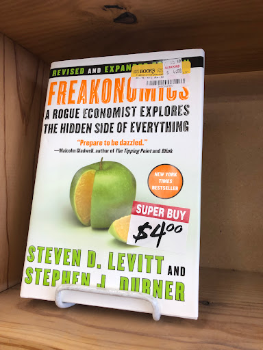 Book Store «Half Price Books», reviews and photos, 8107 E. Broad St., Reynoldsburg, OH 43068, USA