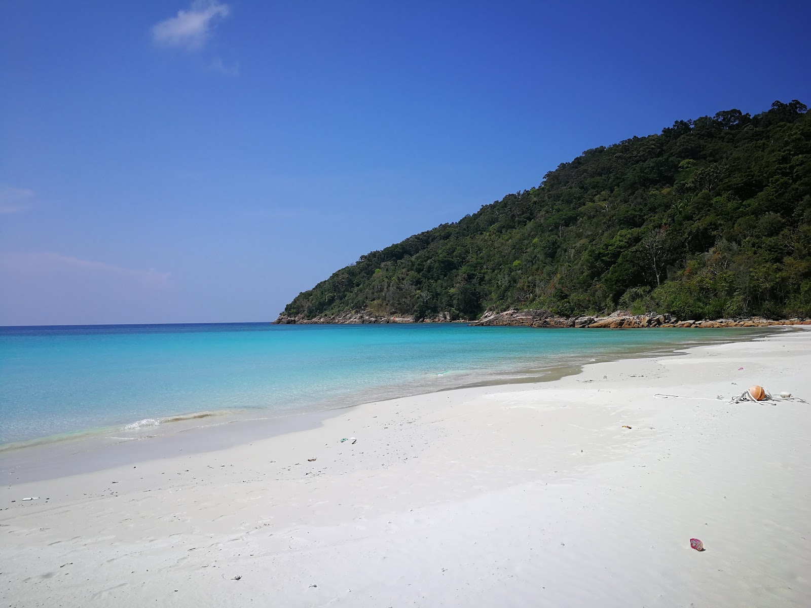 Photo of Taaras Beach with white sand surface