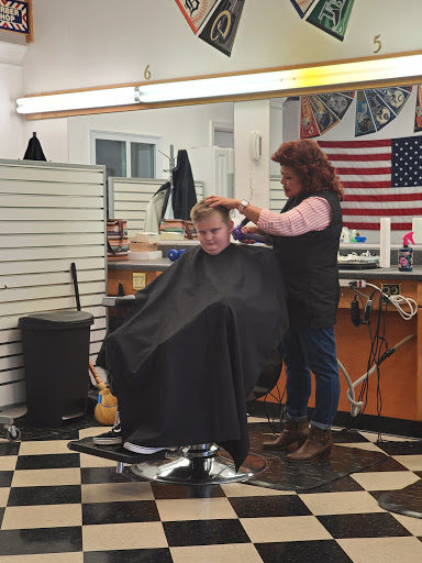 Barber Shop «Shore Cuts Barber Shop», reviews and photos, 4301 Commuter Dr, Virginia Beach, VA 23462, USA