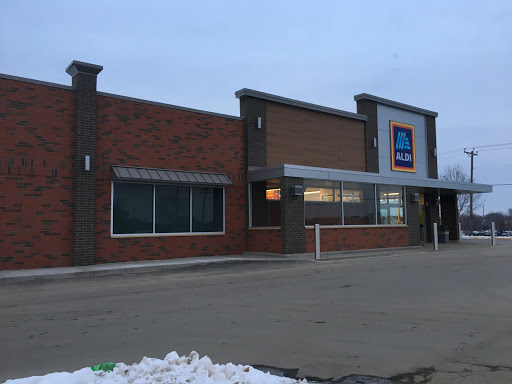 Supermarket «ALDI», reviews and photos, 11620 Theatre Dr N, Champlin, MN 55316, USA