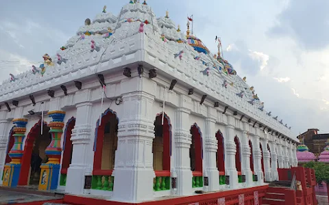 Ladu Baba Temple Pond image