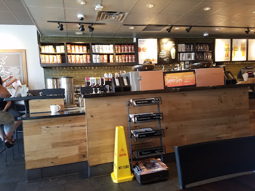 Coffee Shop «Starbucks», reviews and photos, 2 E Ridge Pike, Conshohocken, PA 19428, USA