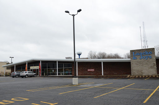 Sporting Goods Store «Laacke & Joys», reviews and photos, 19233 W Bluemound Rd, Brookfield, WI 53045, USA
