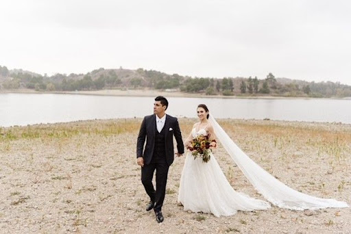 Bridal Shop «GARNET + grace Bridal Boutique», reviews and photos, 15334 Whittier Blvd #10, Whittier, CA 90603, USA