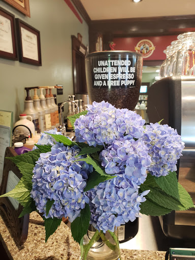 Coffee Shop «The Celtic Cup Coffee House», reviews and photos, 106 N Anderson St, Tullahoma, TN 37388, USA