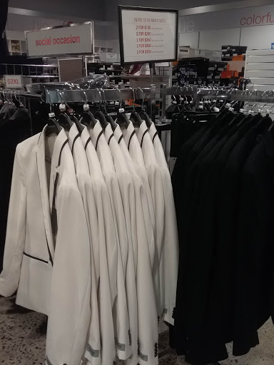 Clothing Store «K&G Fashion Superstore», reviews and photos, 77 Willowbrook Blvd Suite 81, Wayne, NJ 07470, USA