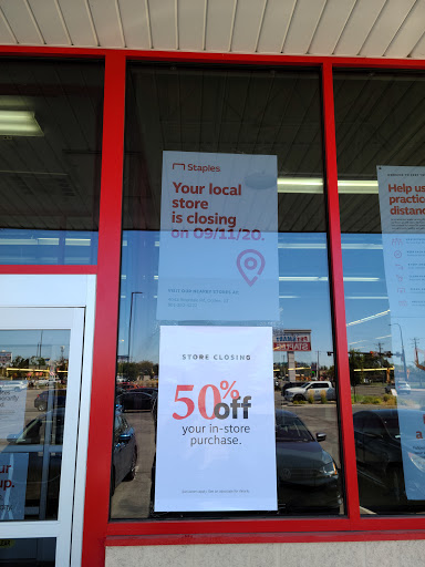 Office Supply Store «Staples», reviews and photos, 730 Main St, Layton, UT 84041, USA