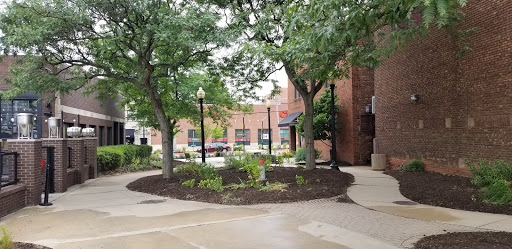 Movie Theater «Cedar Lee Theatre», reviews and photos, 2163 Lee Rd, Cleveland Heights, OH 44118, USA