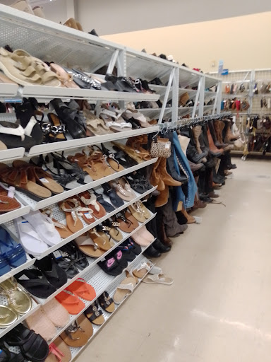 Thrift Store «Savers», reviews and photos