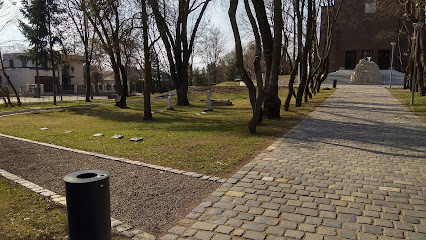 DEBRECENI MILITÁRIUM Honvédtemető- Hősök temetője