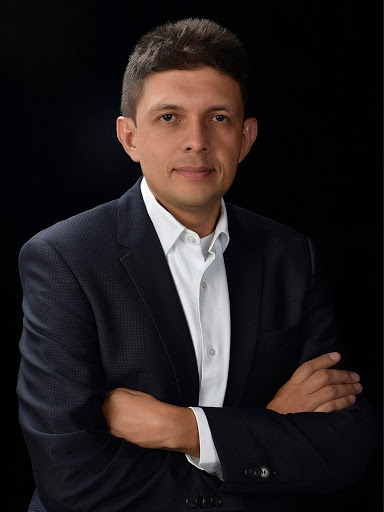 Dr. Edison Morales Cárdenas