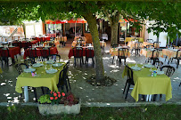 Atmosphère du Restaurant français Auberge de la Gimone-Restaurant français à Beaumont-de-Lomagne - n°1