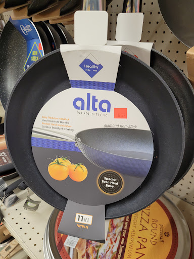 Grocery Store «Grocery Outlet Bargain Market», reviews and photos, 1950 14th Ave SE, Albany, OR 97322, USA