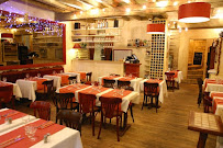 Atmosphère du Restaurant français .... à Sarlat-la-Canéda - n°3