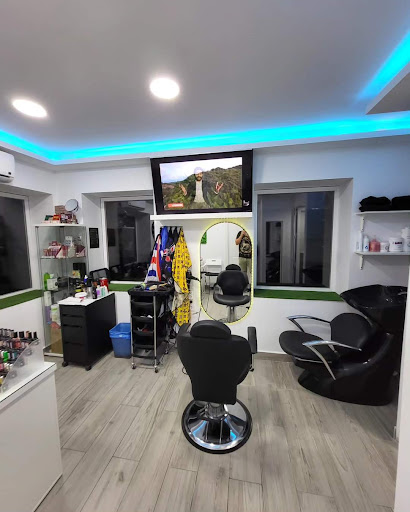 Peluquería-Barbería Escalona en Coín, Málaga