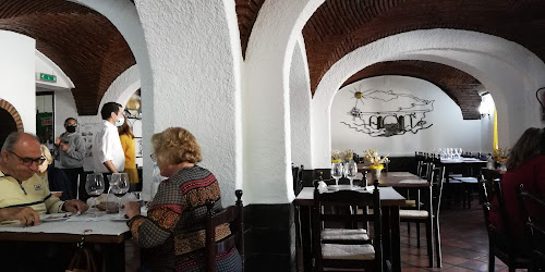 restaurantes Restaurante Tipico O Arcada Safara