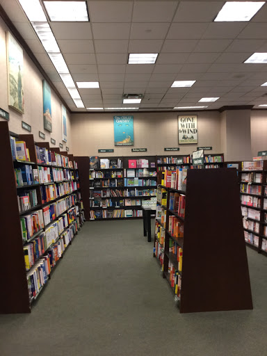 Book Store «Barnes & Noble Booksellers West Side», reviews and photos, 3701 Ellison Dr NW, Albuquerque, NM 87114, USA