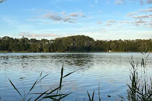 Jezioro Dobre image