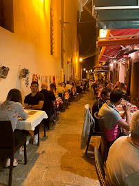 Atmosphère du Restaurant français Bistrot Le Saint Charles à Ajaccio - n°2