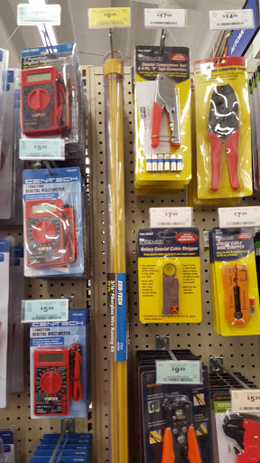 Hardware Store «Harbor Freight Tools», reviews and photos, 1805 Old Fort Pkwy, Murfreesboro, TN 37129, USA