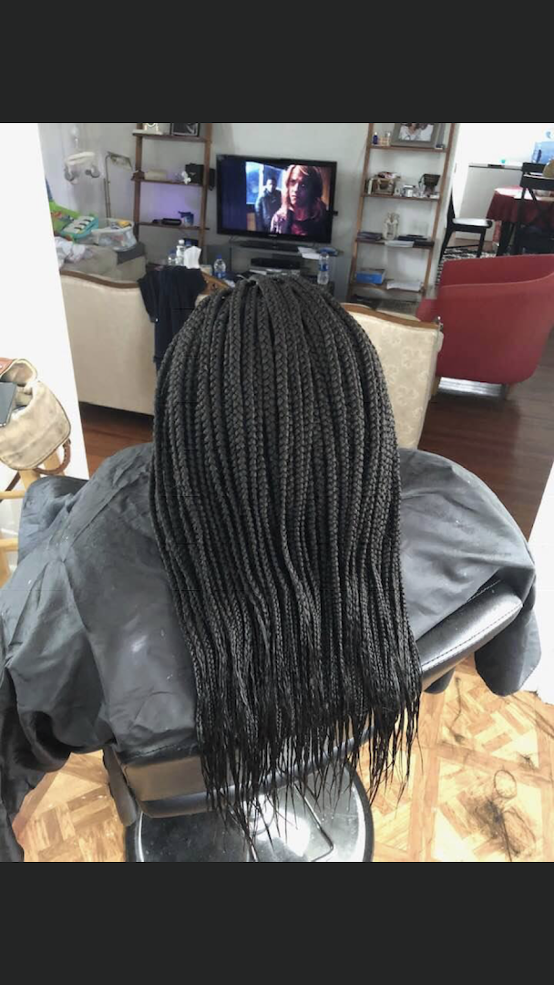Cecilia African Hair Braiding