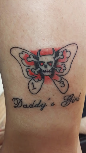 Tattoo Shop «Creative Hands Tattoo Shop», reviews and photos, 32 E Main St, Waynesboro, PA 17268, USA