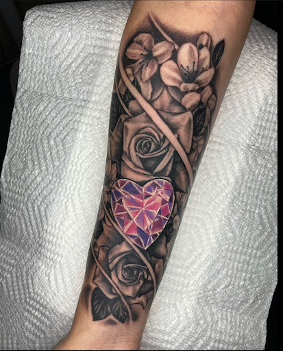 Explore alabama crimson tide tattoo ideas, creative tattoo ideas in Lakeview, available at Backwoods Tattoo Studio