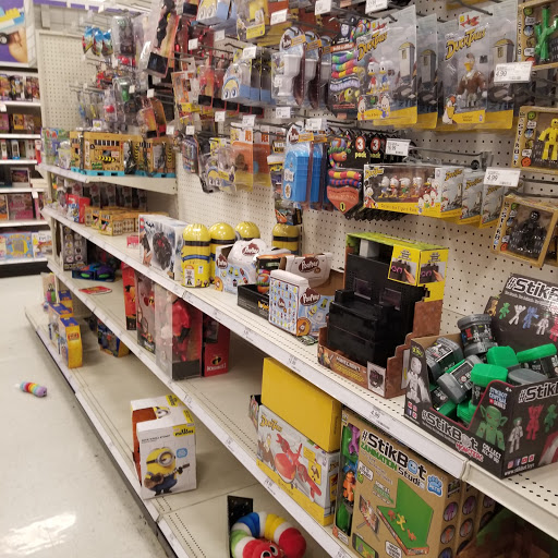 Department Store «Target», reviews and photos, 950 E 33rd St, Signal Hill, CA 90755, USA