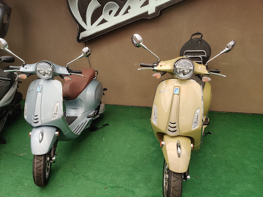 BMW Motorcycle Dealer «San Jose BMW Motorcycles», reviews and photos, 1990 W San Carlos St, San Jose, CA 95128, USA