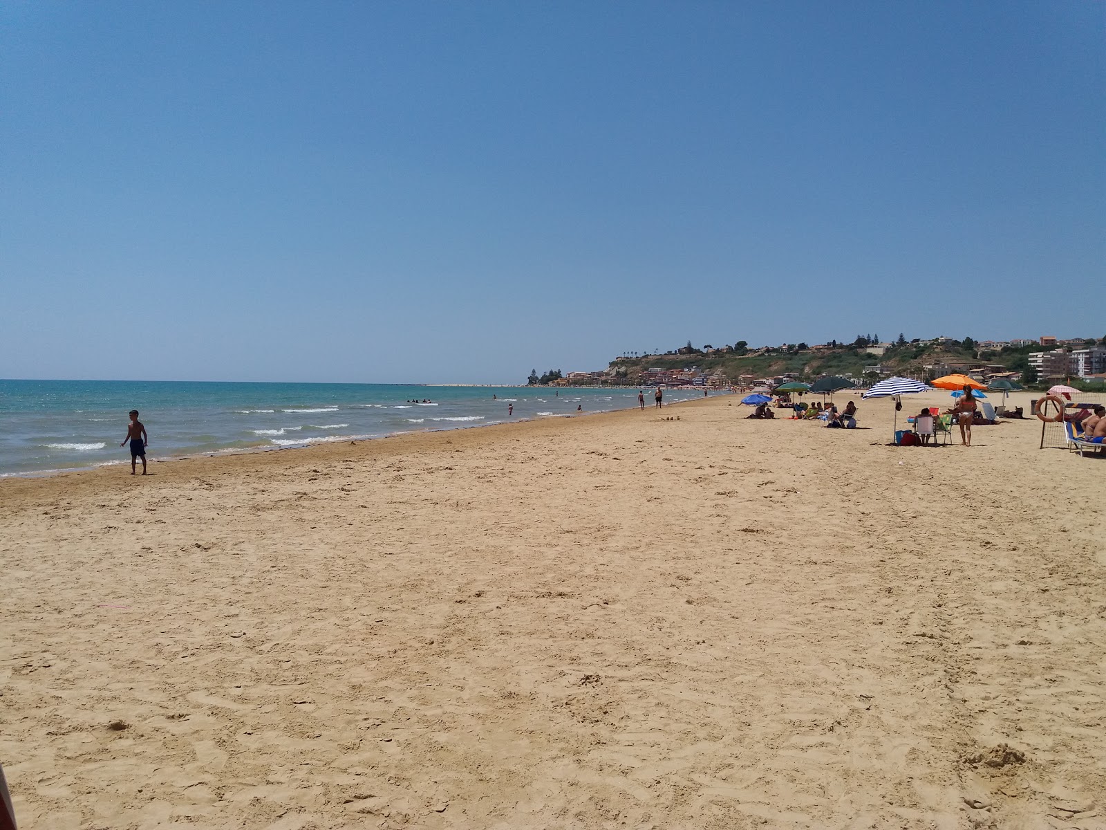 Foto de Spiaggia Punta Piccola com areia bege superfície