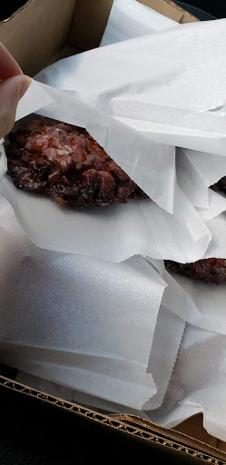 Donut Shop «Gladstone DONUT», reviews and photos, 1332 N Lake Ave, Pasadena, CA 91104, USA