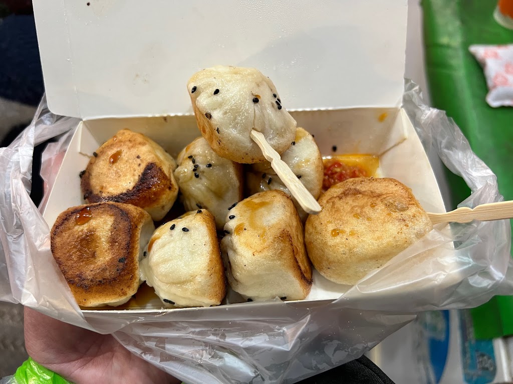 《身煎百戰-上海鐵鍋生煎包》 的照片