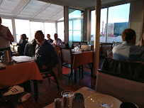 Atmosphère du Restaurant de fruits de mer Chez Aldo à Marseille - n°18
