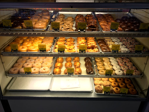 Donut Shop «Hometown Donuts», reviews and photos, 1930 Main St, Alameda, CA 94501, USA